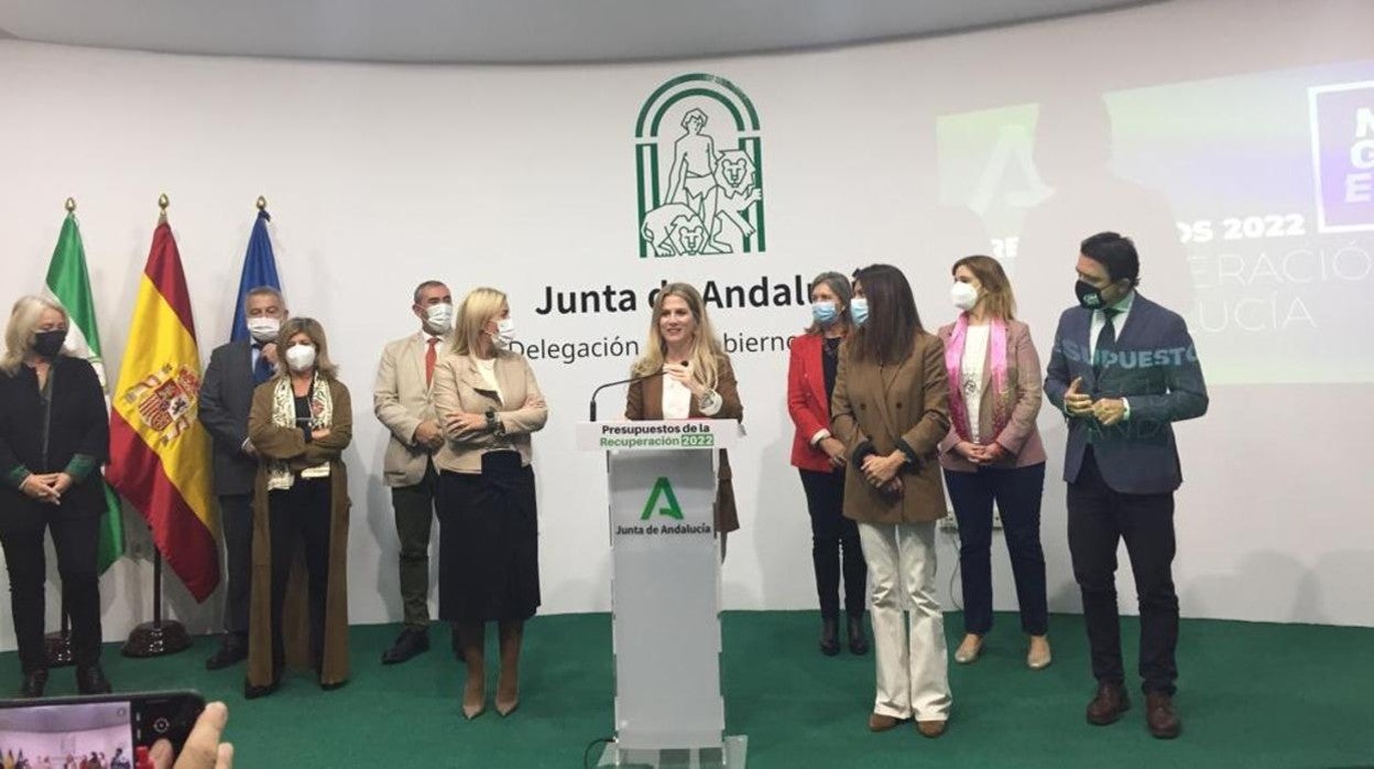 Presentaciuón de los Presupuestos de 2022 de la Junta en Cádiz