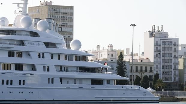 Expertos analizarán en Cádiz el futuro de los grandes yates en la Bahía