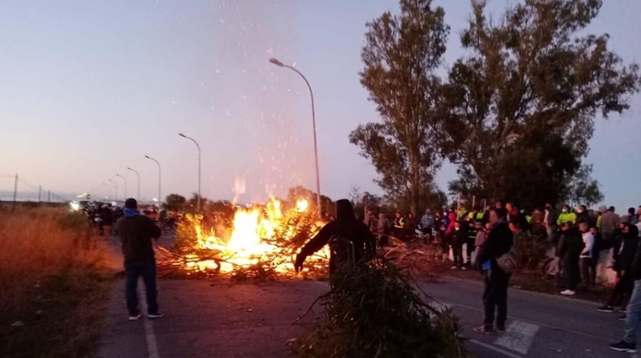 Navantia lamenta la acción de los &#039;piquetes informativos&#039; en la huelga del metal de Cádiz