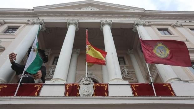 Día de luto oficial en Cádiz por la muerte del Padre Gabriel Delgado