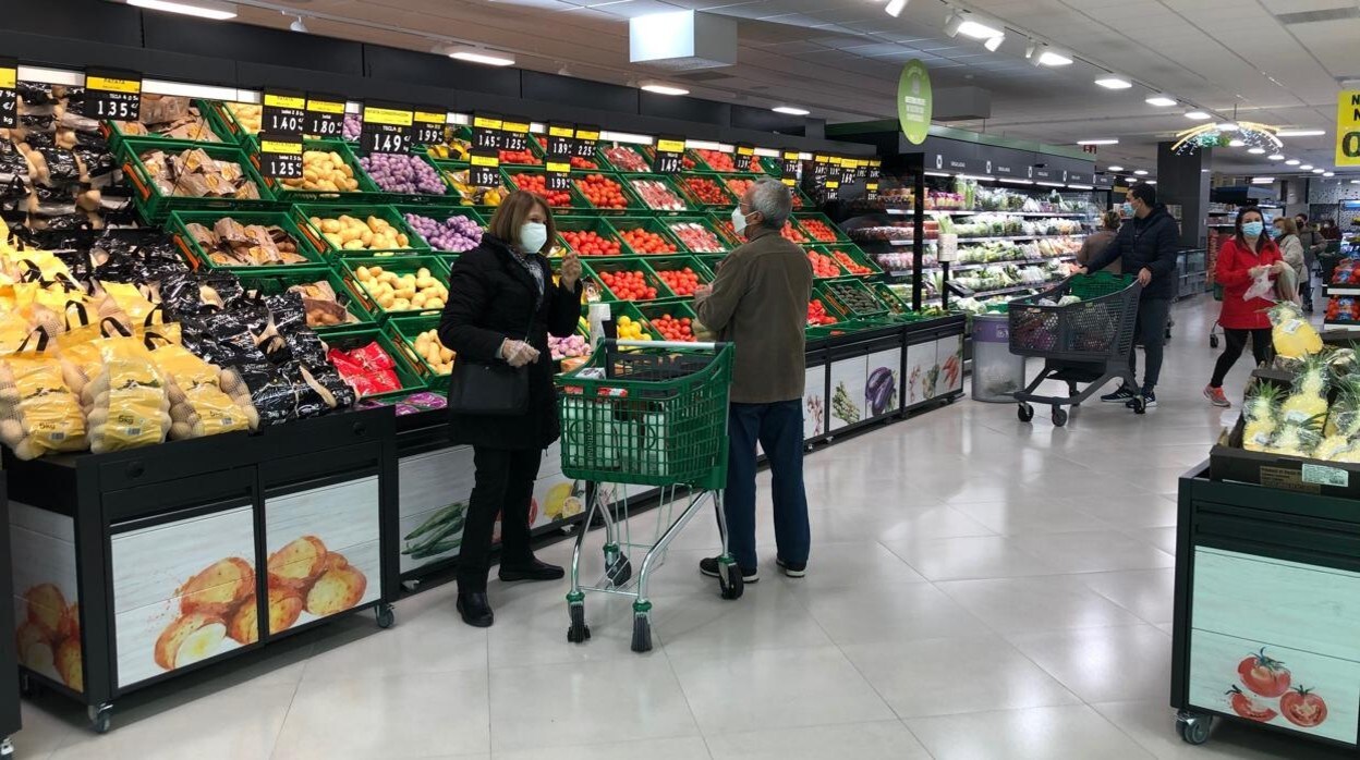 Mercadona abre su nuevo supermercado en San Fernando con muchas novedades