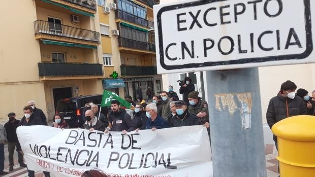 Poco público en la concentración de apoyo a los detenidos por la huelga del Metal