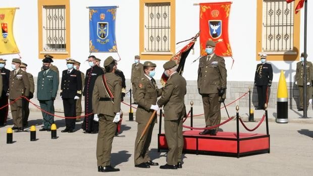 Cambio de mando en el Regimiento de Artillería de Costa de San Fernando