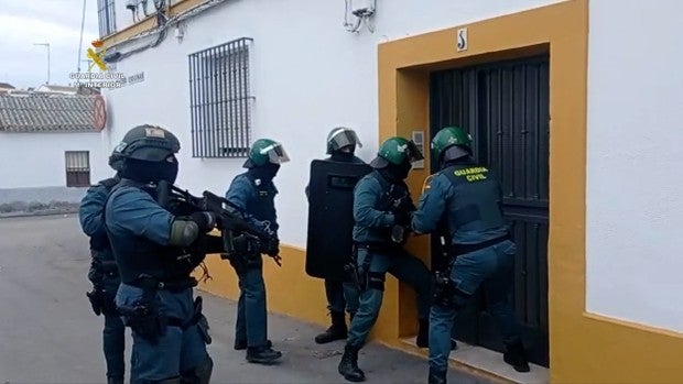 Narcotráfico en Sevilla: la red que vendía droga a menores en puestos de chucherías