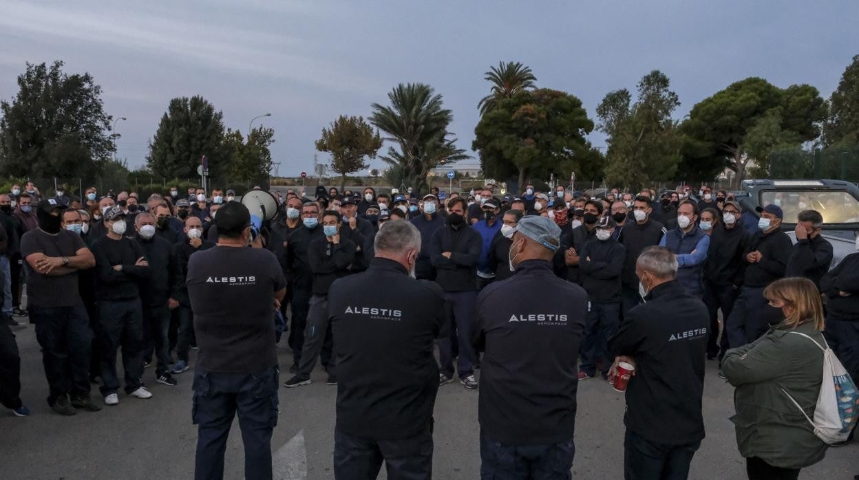 La negociación del plan de ajuste llevó al debate en varias asambleas de trabajadores