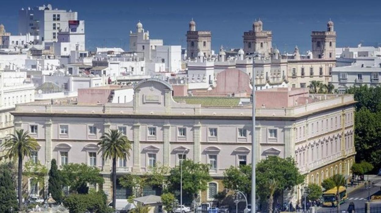 Imagen del Palacio de la Aduana, sede de la Diputación Provincial de Cádiz.