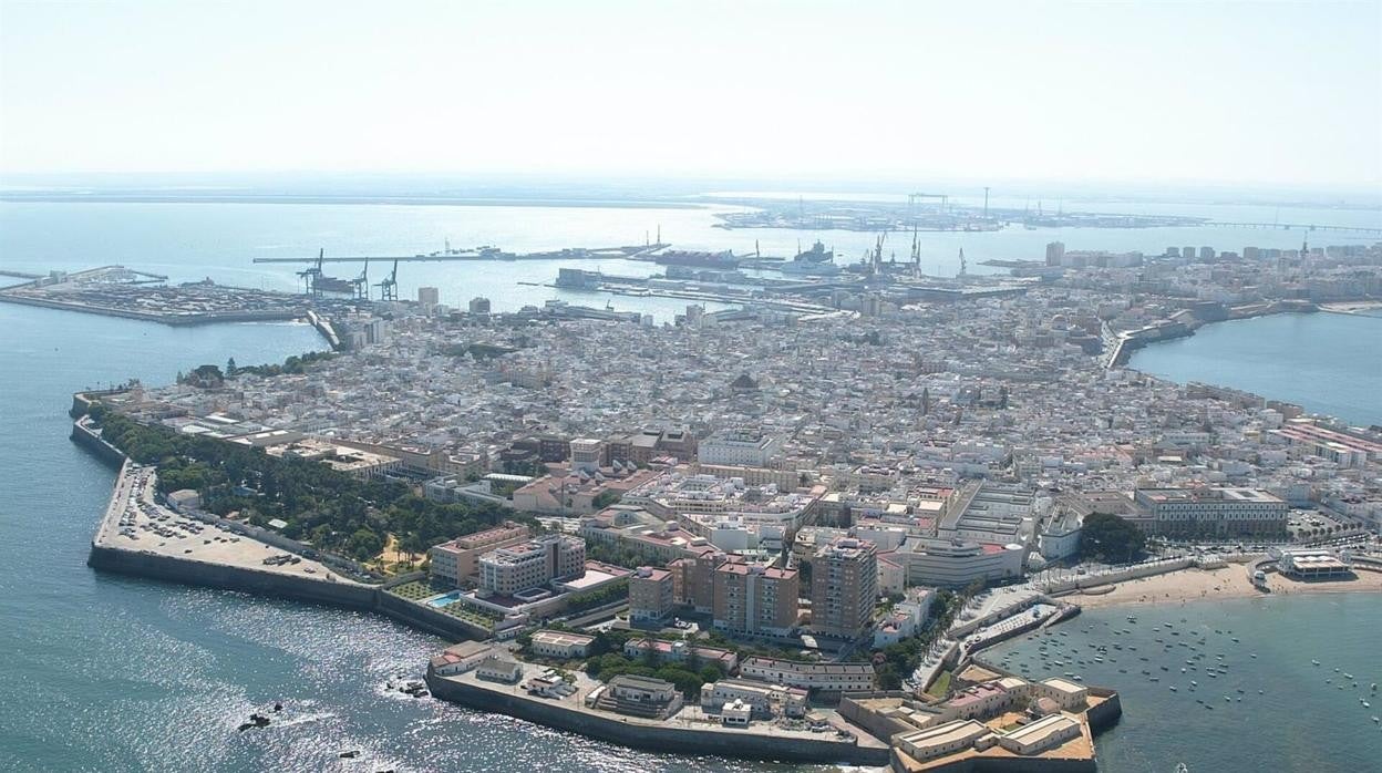 Alerta amarilla en Cádiz por un Levante que amainará por la tarde