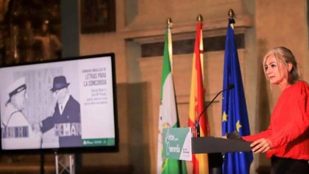 Del Pozo destaca la cultura «como espacio de encuentro» en la clausura de 'Letras para la Concordia' en Cádiz