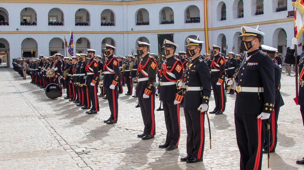 Formación de la Fuerza durante el acto de conmemoración del 485º aniversario.