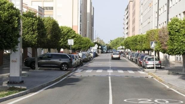 Las obras de reordenación del tráfico en la calle América en Cádiz comienzan el lunes