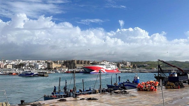 Más de un centenar de pasajeros en las primeras salidas de la naviera FRS desde Algeciras (Cádiz) hacia Marruecos