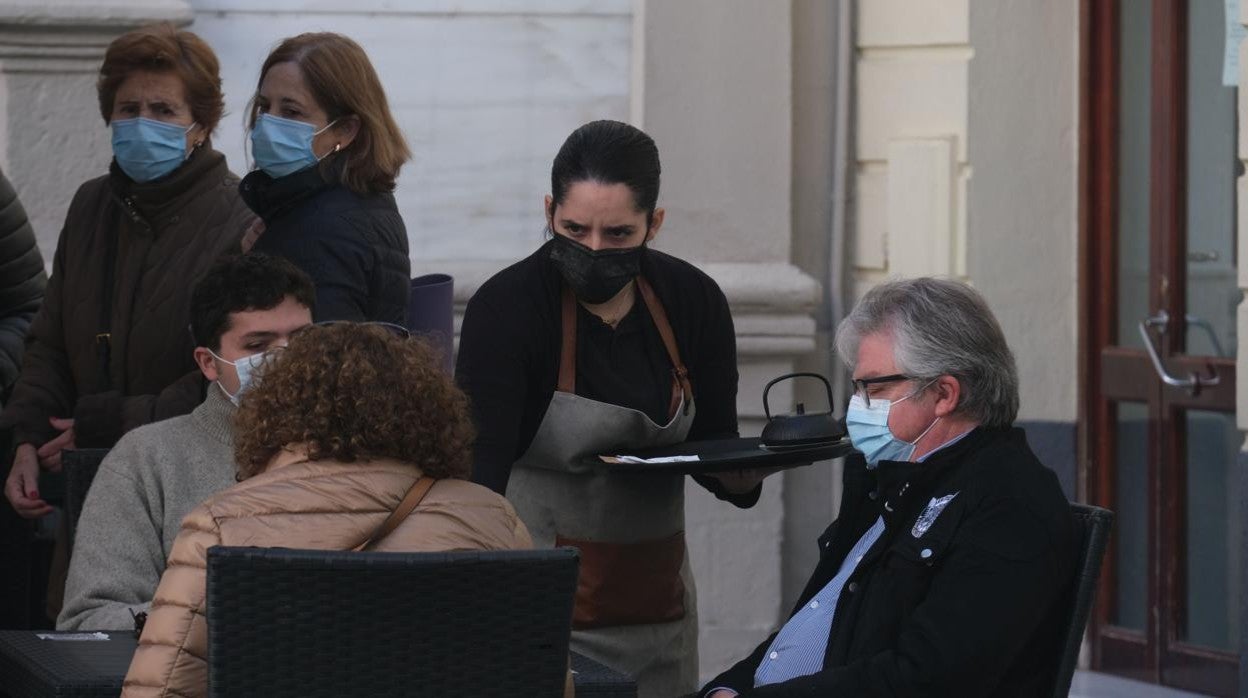 Desciende el número de trabajadores en ERTE en Cádiz con 2.449 prestaciones