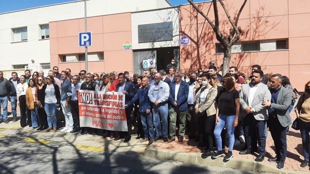 El PSOE le pide a Virginia Pérez «un paso más» para que no prospere la moción «injusta» de Palomares