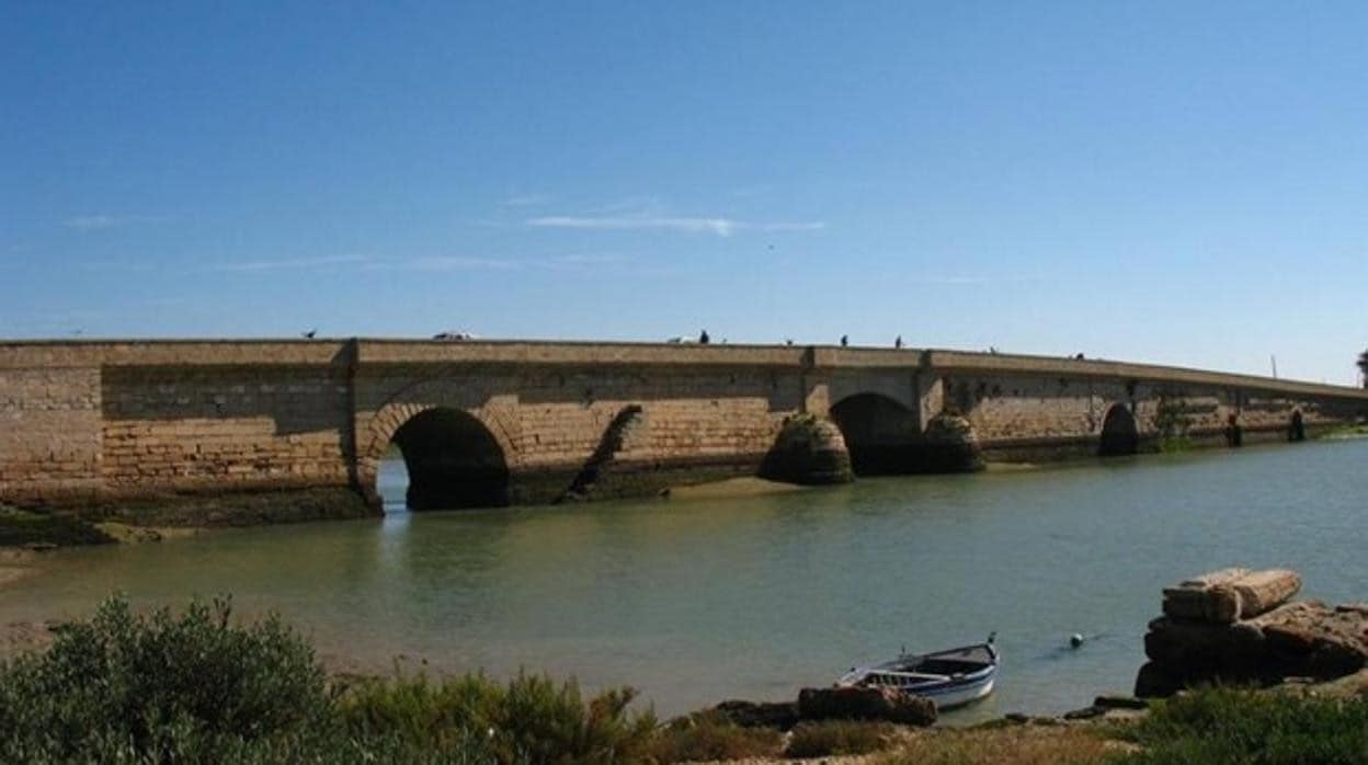 La historia del puente Zuazo, un símbolo de la resistencia española