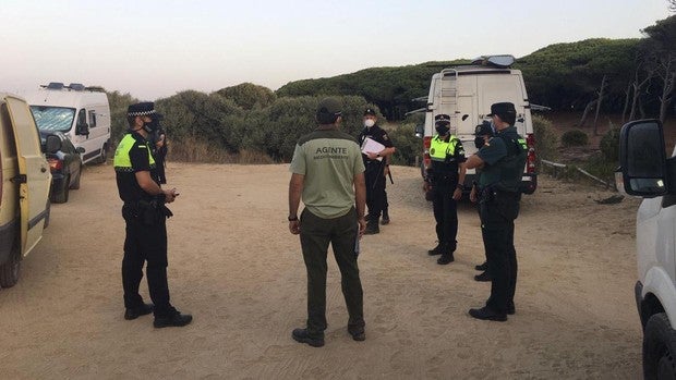 Desmantelada una acampada ilegal en Tarifa