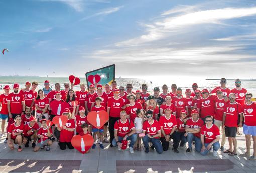 Mares Circulares celebra el Día Mundial de los Océanos con la retirada de 268 kilos de residuos de la playa de Valdelagrana