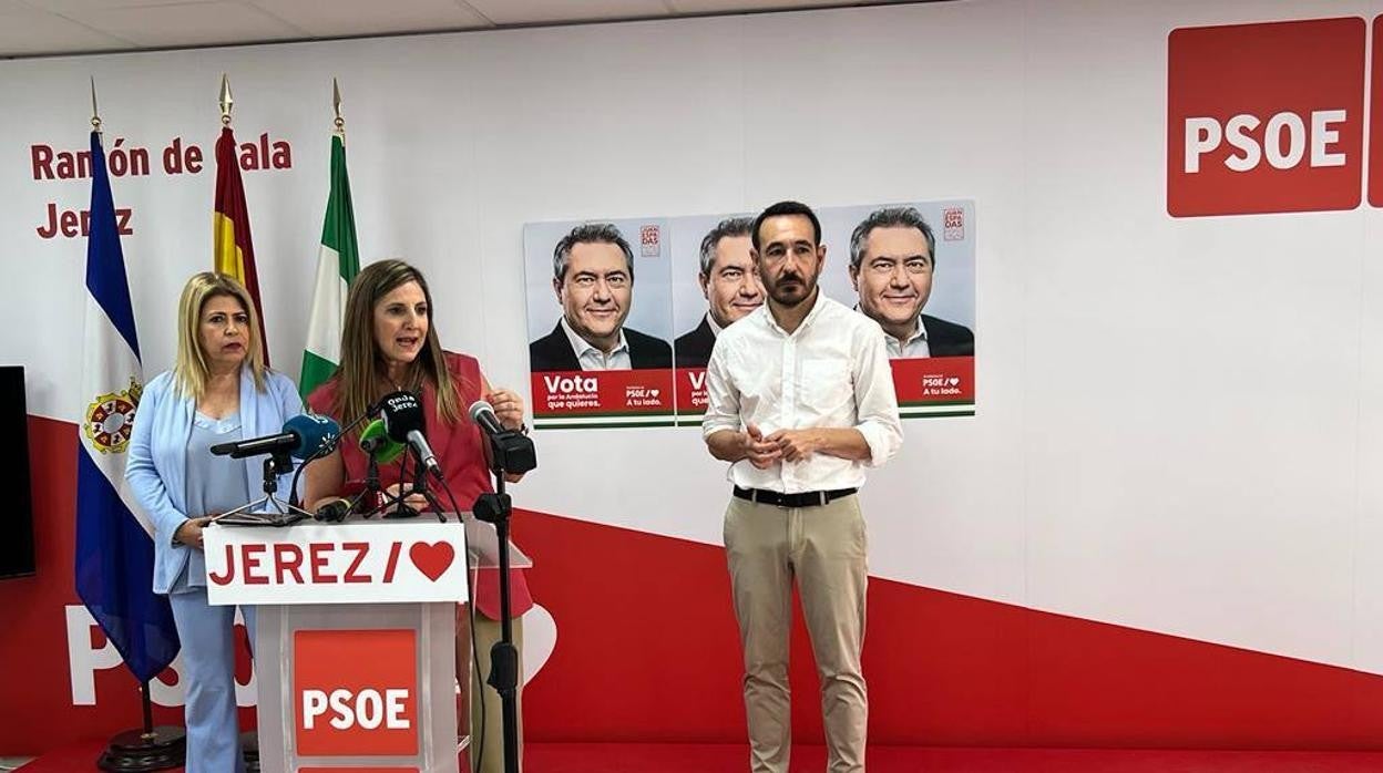 Irene García, López Gil y Mamen Sánchez han sido críticos con la gestión del gobierno de la Junta