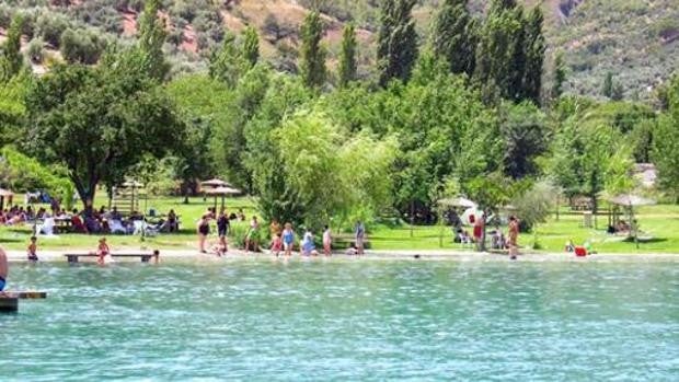 Zahara de la Sierra y Arcos: aquí también hay playa