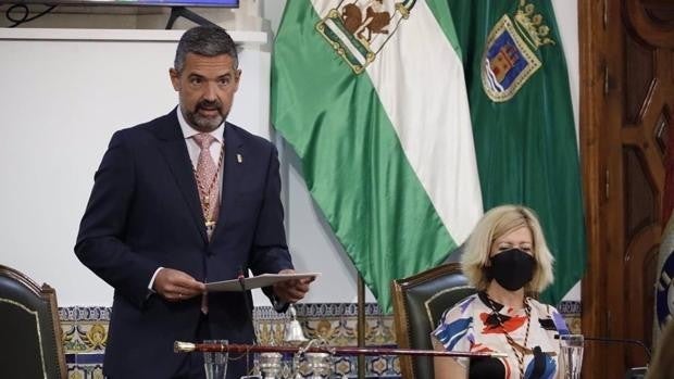 El alcalde de Rota cree que una mayor presencia de personal militar con sus familias será «buena para la ciudad»