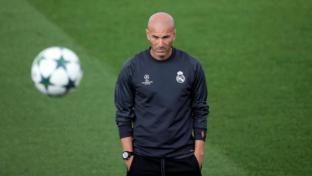 Zidane: «El jugador 24 tiene los mismos derechos que el uno»