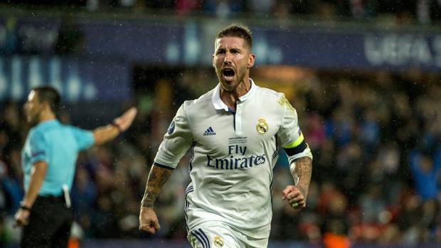 Ramos hace penalti por manos y lo enmienda con su gol del empate