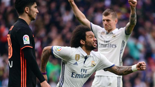 Marcelo rescata al Madrid