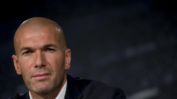 Zidane: «La plantilla es muy buena y no quiero cambios»