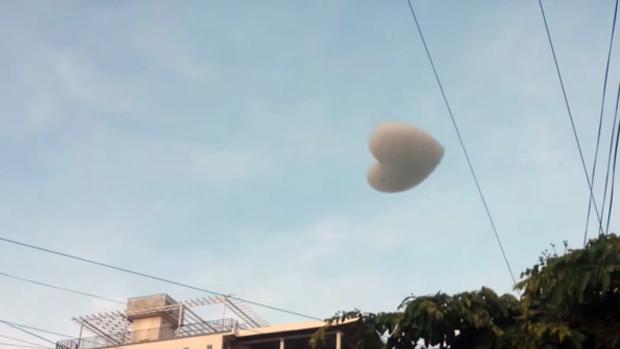 La asombrosa máquina que permite fabricar nubes personalizadas