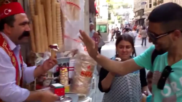 Maestro heladero turco