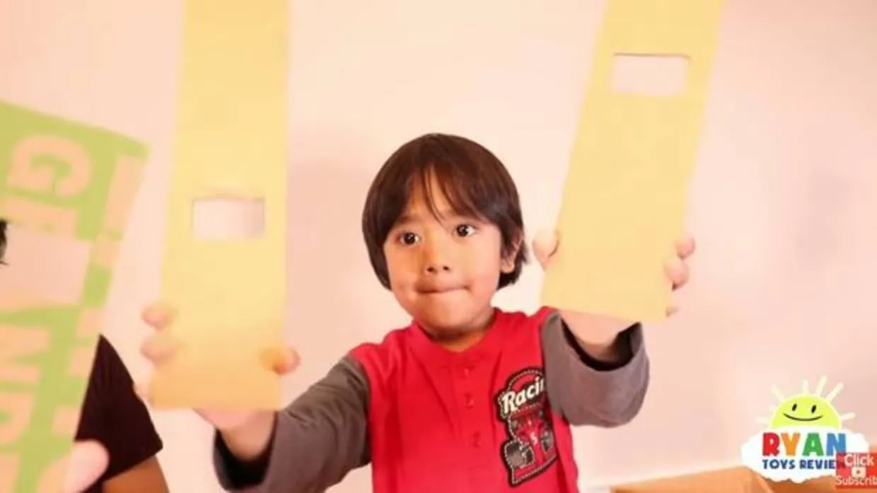 Un niño de seis años gana 9 millones de euros comentando juguetes en YouTube
