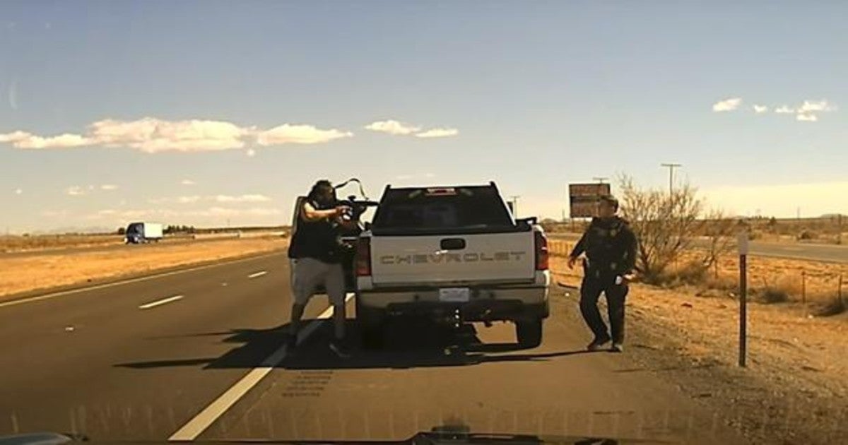 Graban el momento en el que un traficante mata a tiros a un policía