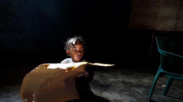 Niños sin VIH de padres portadores del virus sin necesidad de editar el ADN