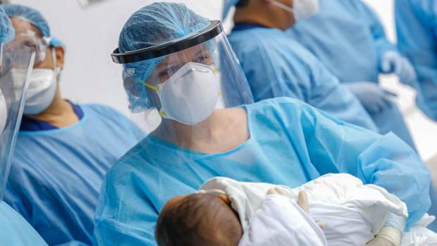 Un estudio revela nuevos detalles sobre complicaciones de COVID-19 en niños