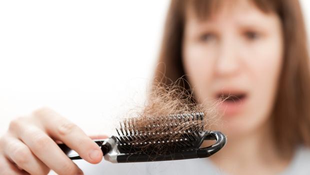 Una solución tópica de células madre regenera el cabello