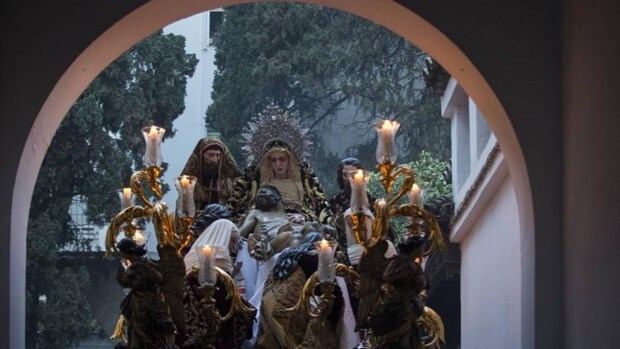Hermandades y Cofradías del Viernes Santo en Sevilla