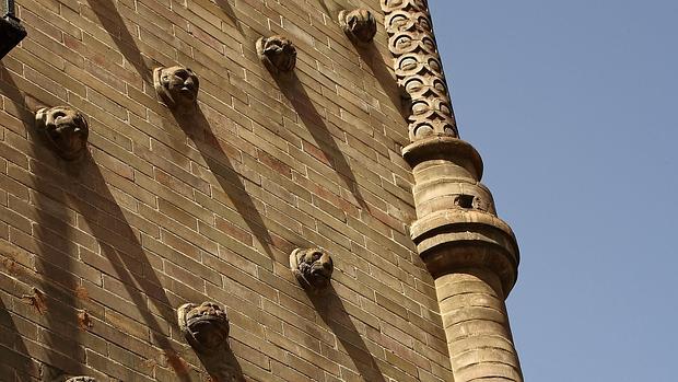 Sevilla desconocida: Las casas de Dolores Martínez