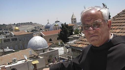 Fray Artemio en la sede de la Custodia, en Jerusalén