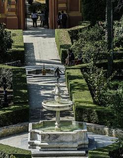 Un patio del Alcázar