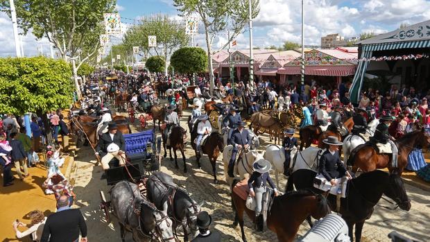 El paseo de caballos, en plena ebullición