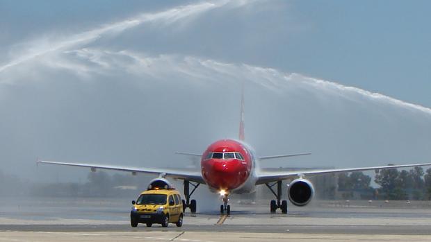 Aterriza en Sevilla el primer vuelo de una nueva ruta con Zurich