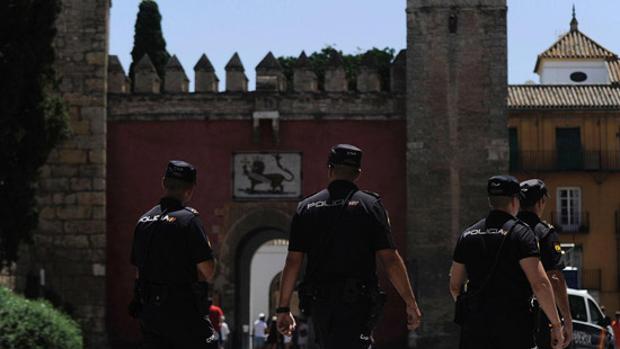 La Policía toma Sevilla ante la llegada de Barack Obama