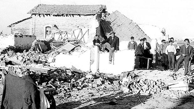 Uno de los primeros intentos de acabar con El Vacie se produjo con el derrumbe de chabolas en 1960