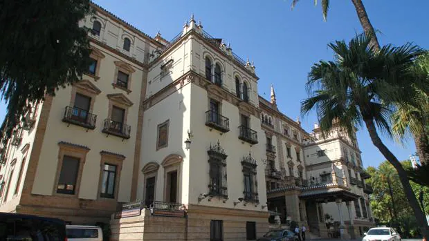 El Hotel Alfonso XIII, donde se ha producido el simulacro