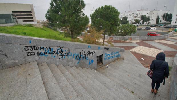 Acceso desde el barrio de La Música