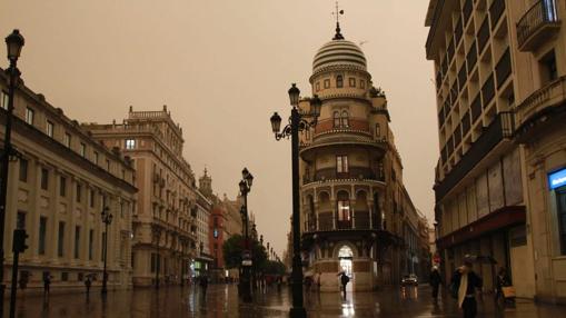 Imagen de la avenida de la Constitución este jueves