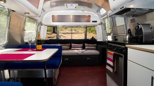 El interior de una de las «classic campervans»