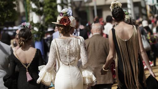 Los complementos de la flamenca, indispensables