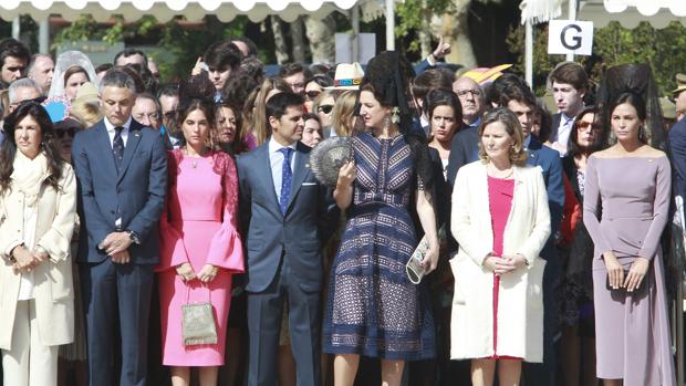 Gómez de Salazar: «La bandera es una insignia de todos que no entiende de ideologías políticas»