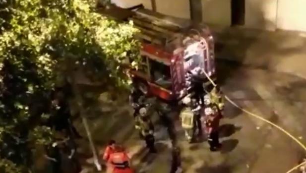 Un incendio sin heridos en una vivienda de Sevilla