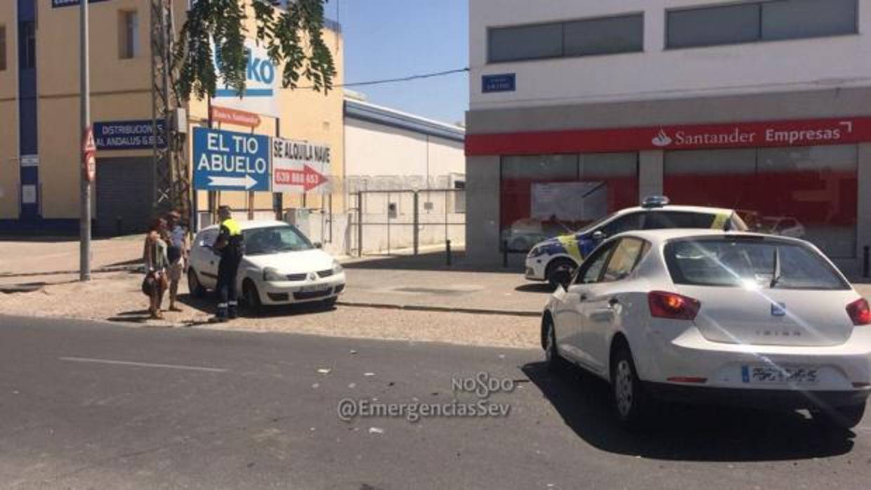 La colisión se produjo en la calle Gramil, en la zona norte de la ciudad